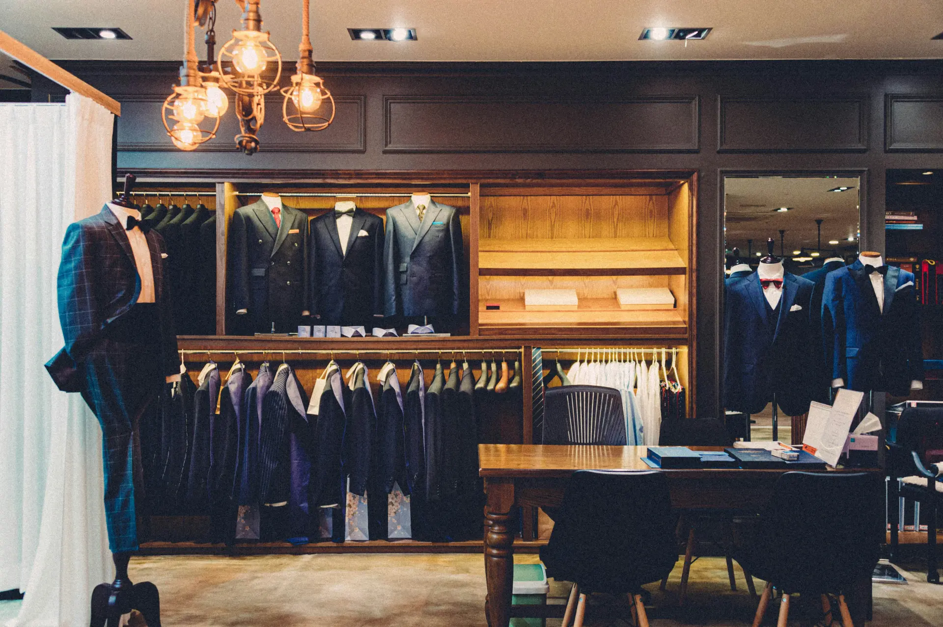 Fashion retailer achieves 30%+ savings in construction spend and 10%+ in other categories